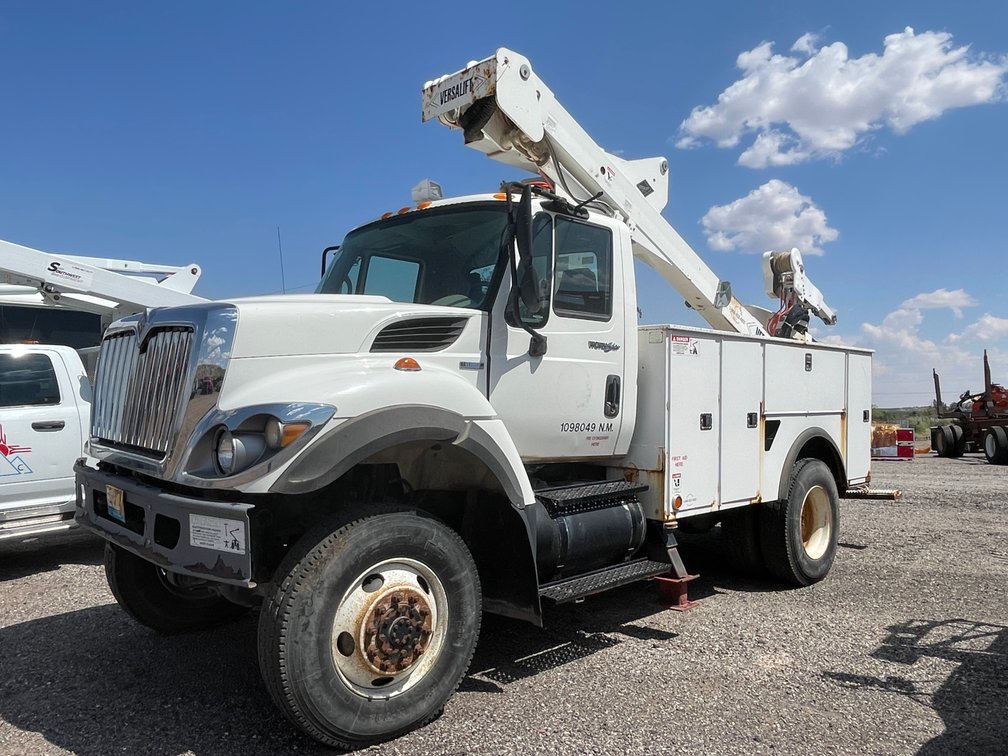 2008 International 7300 (Has a NM Title)