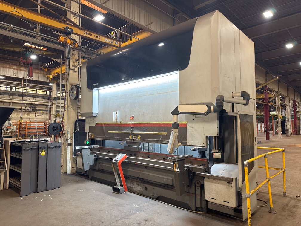 2018 Bystronic Xpert 320 Hydraulic Press Brake with Tooling and Storage
