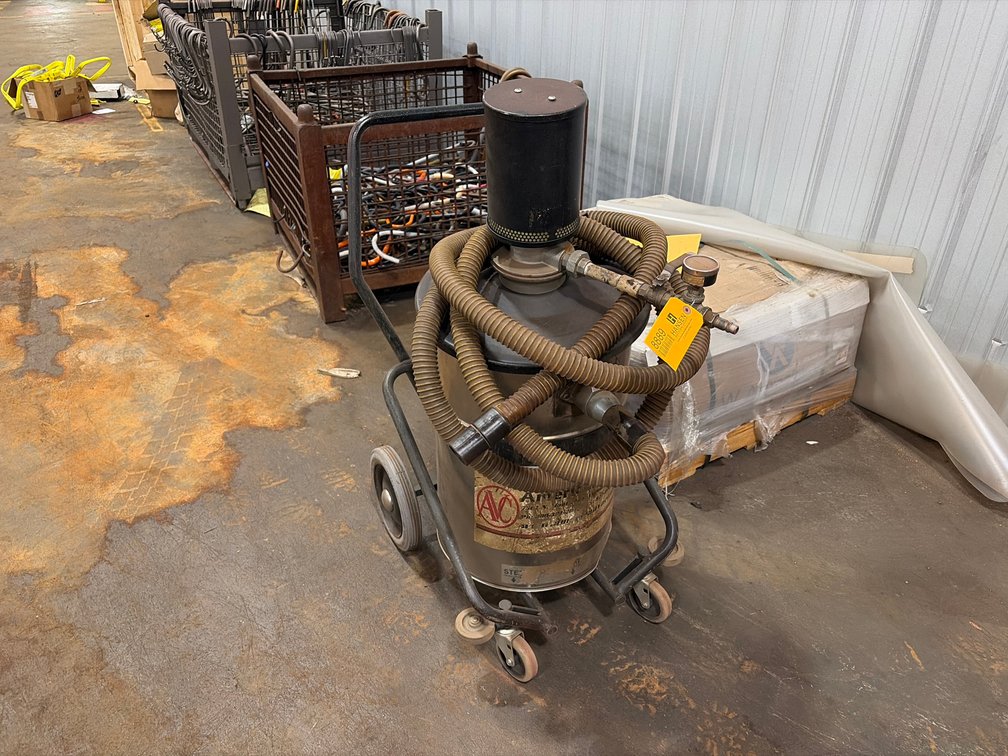 American Vacuum Industrial Pneumatic Drum Vacuum