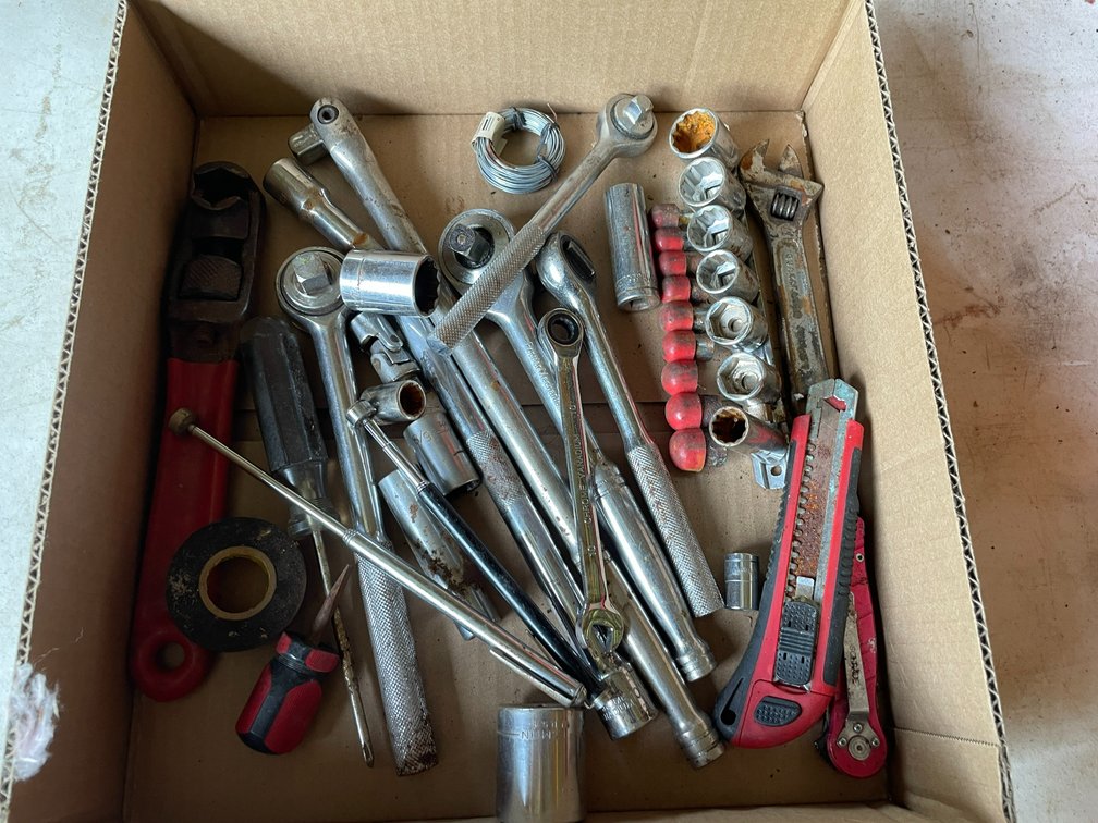 Various Ratchets and Sockets