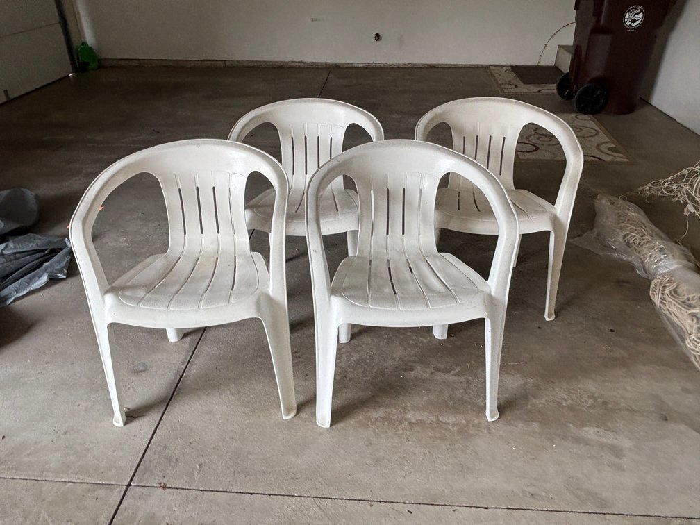 (4) Plastic Chairs