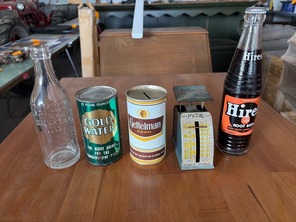 Vintage Collectibles (Fort Atkinson, WI)