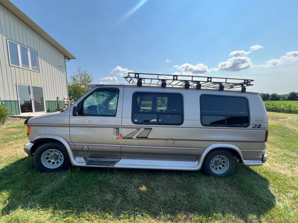 1995 Ford Magnum Econoline 150 Club Wagon/Van (Has WI Title)