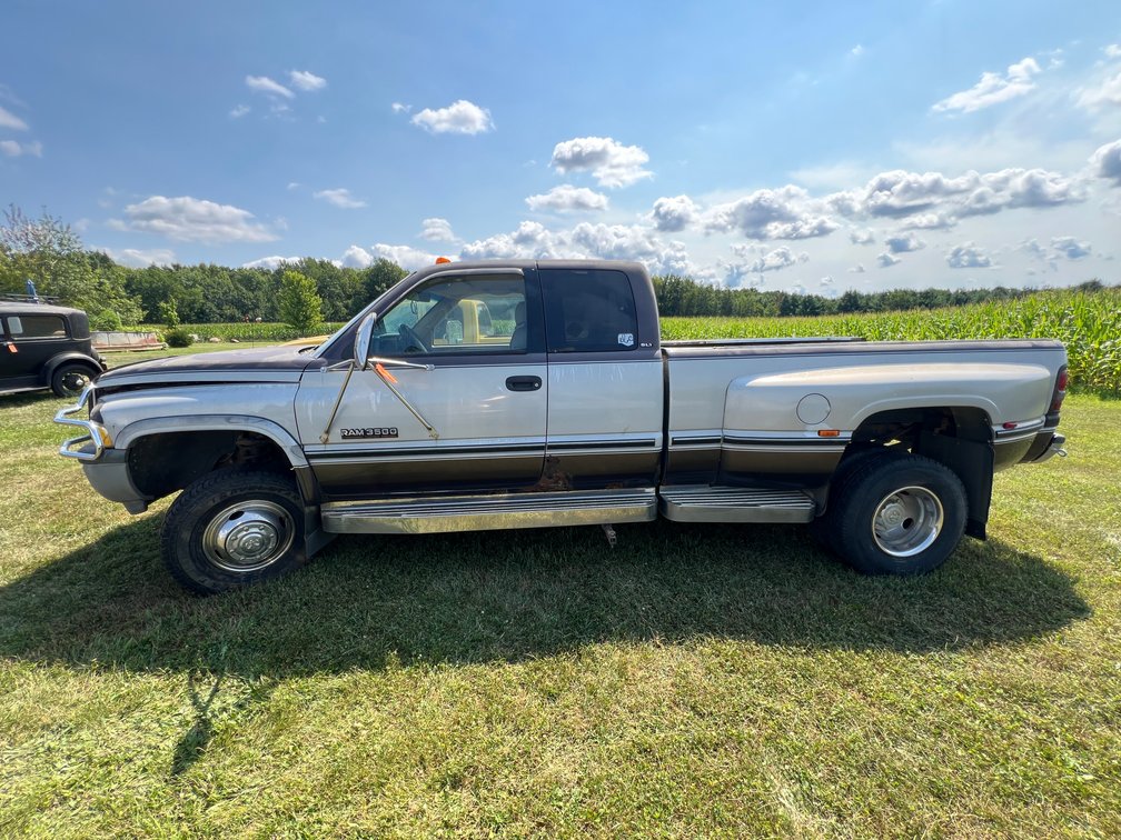 1997 Dodge Ram 3500 Dually Pick-Up Truck (Has MN Title)
