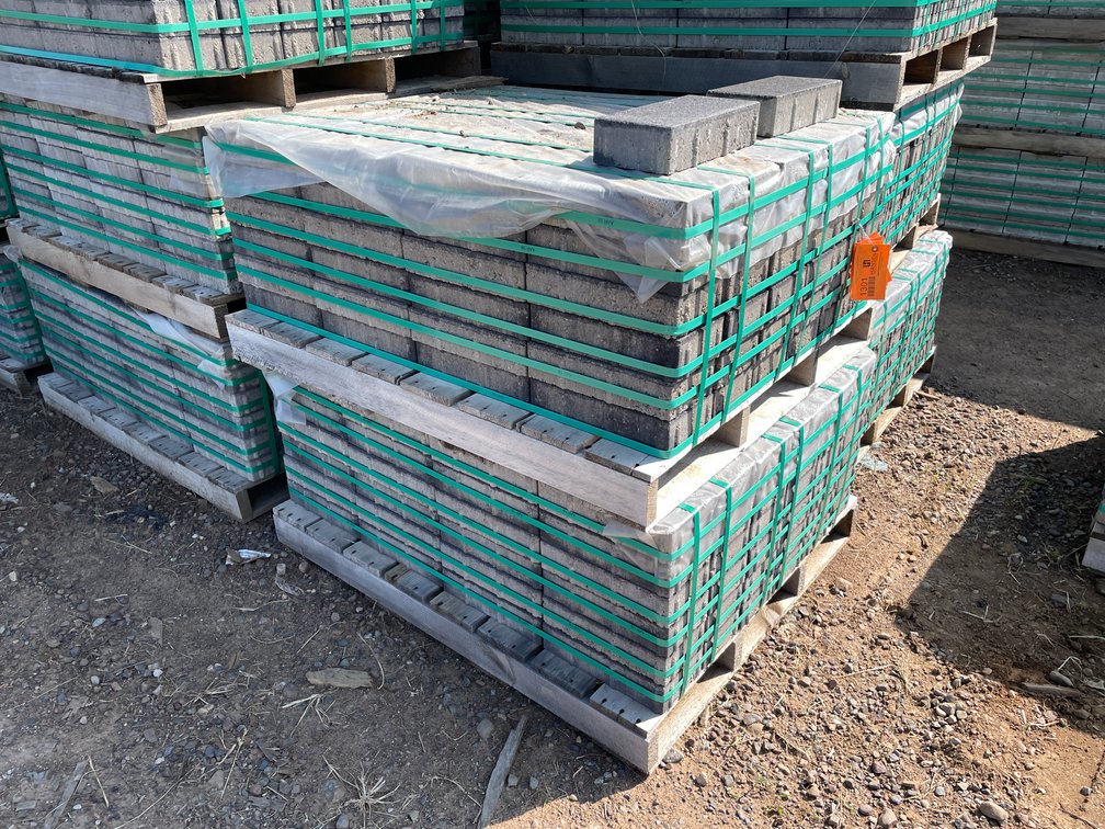 (2) Pallets of Black Commercial Patio Pavers