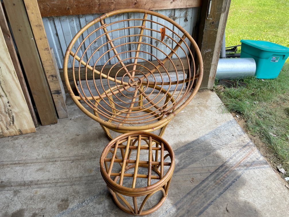 Papasan Chair