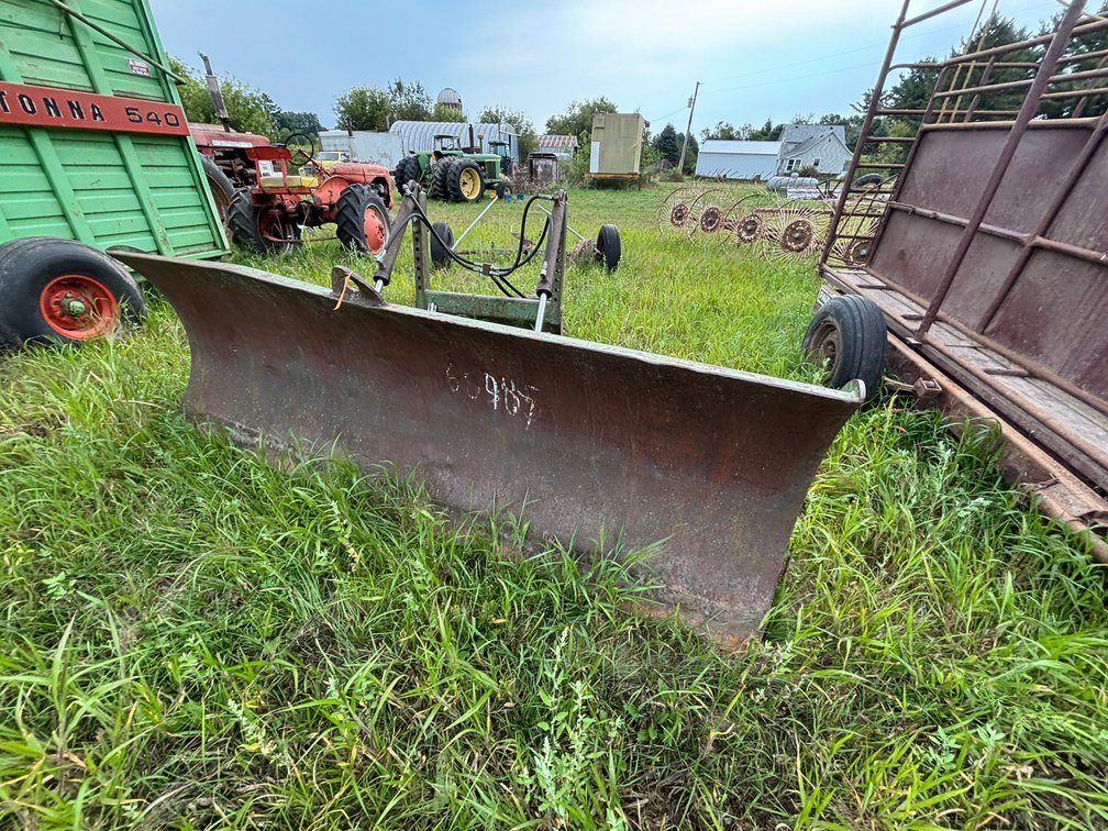 John Deere 542 Heavy Duty Front Blade
