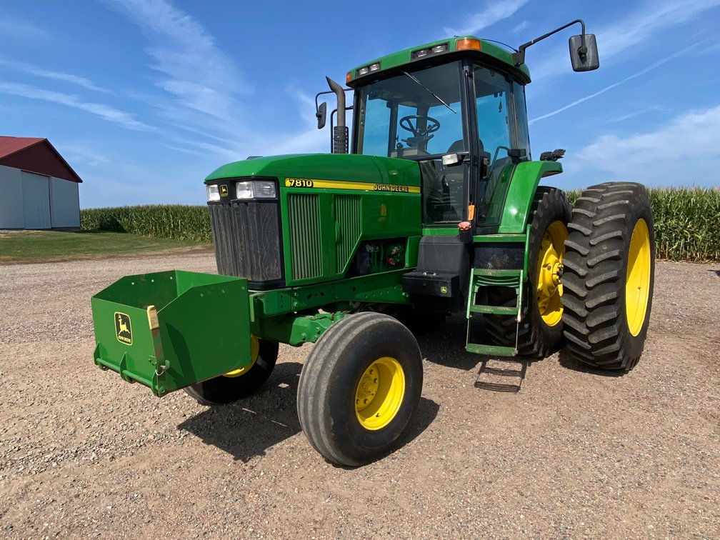 1997 John Deere 7810 Tractor