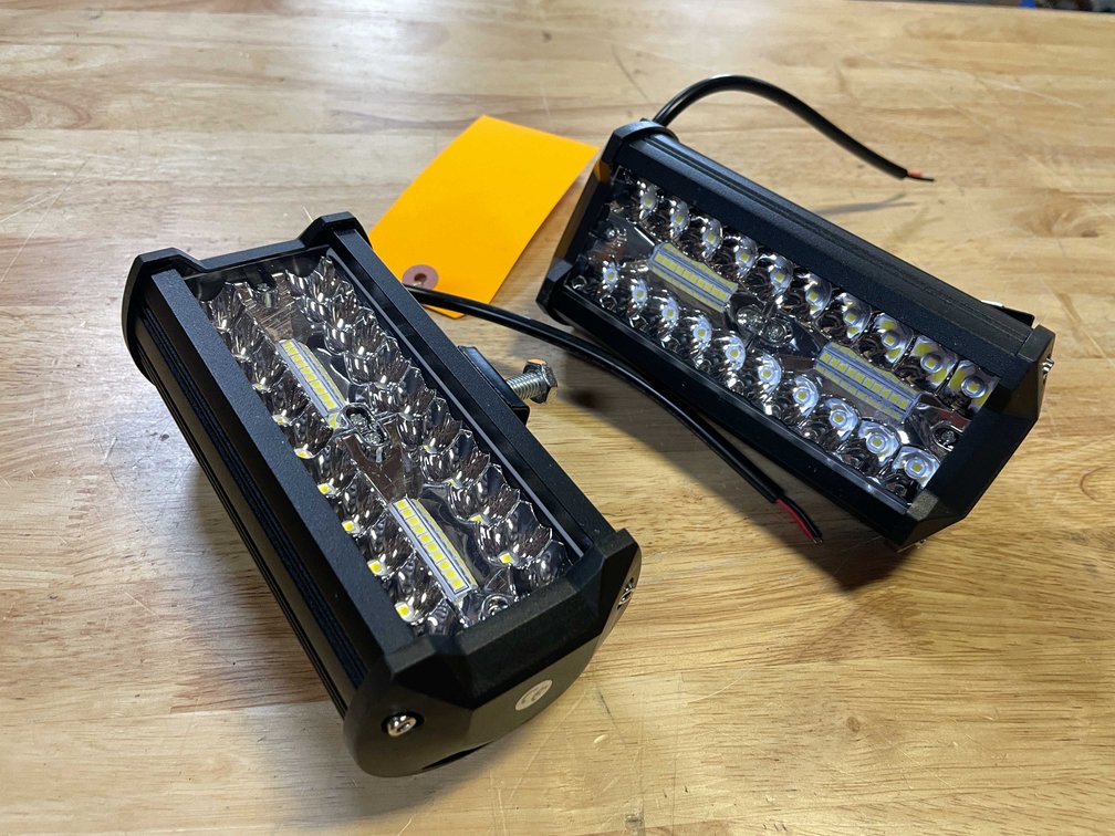 (2) LED Worklights, 6" L, 12vdc (PR13)