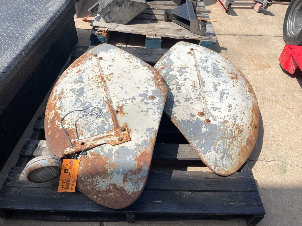 Set of Ford Tractor Fenders (O3)