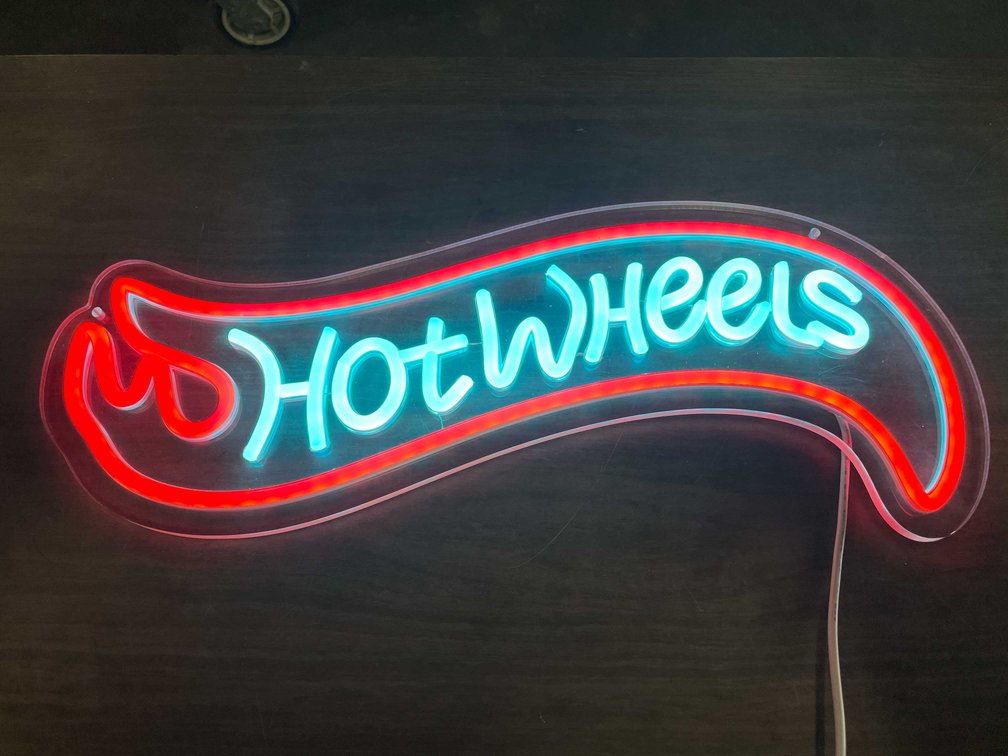 Hot Wheels LED Neon Sign (T3)