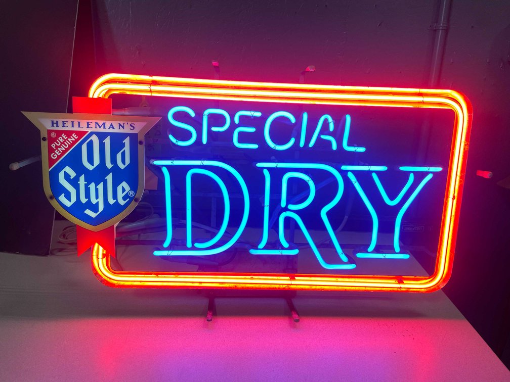 Old Style Special Dry Neon Sign