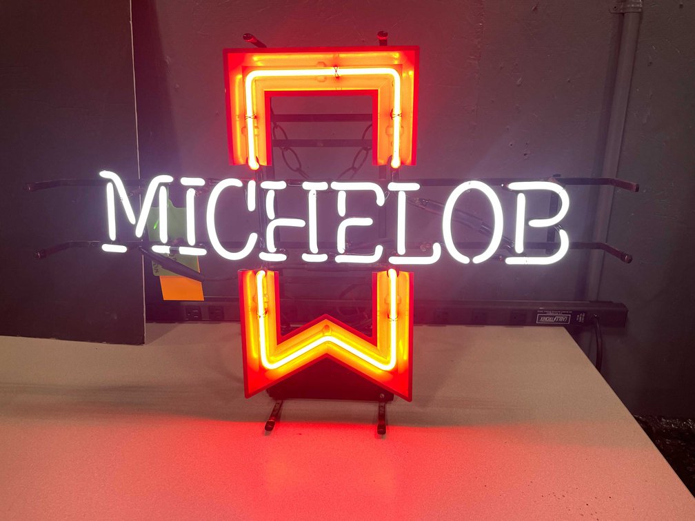 Michelob Neon Sign
