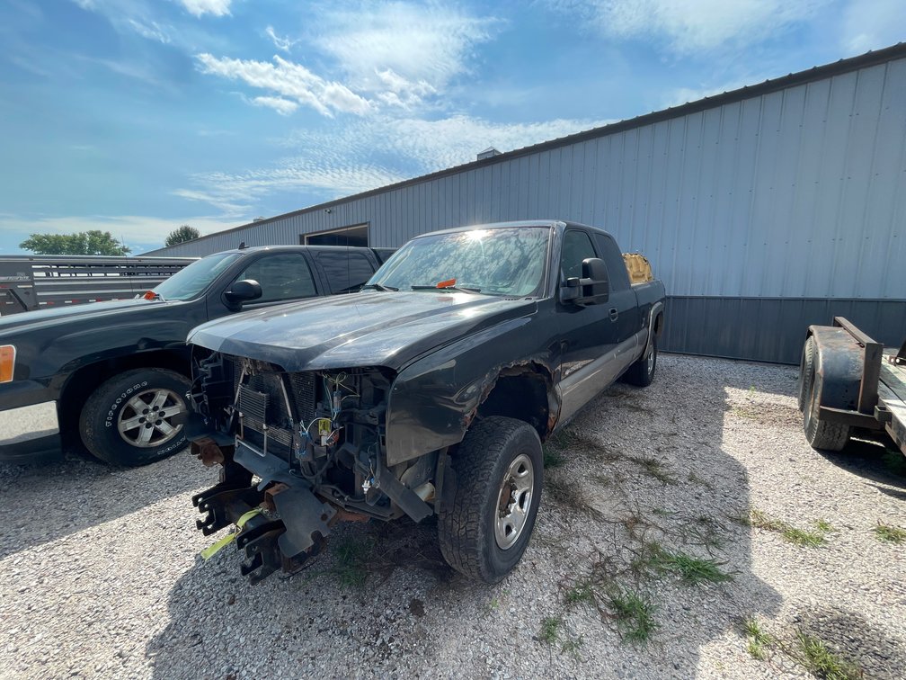 2003 Chevrolet 2500 Parts Truck (No Title, For Parts)