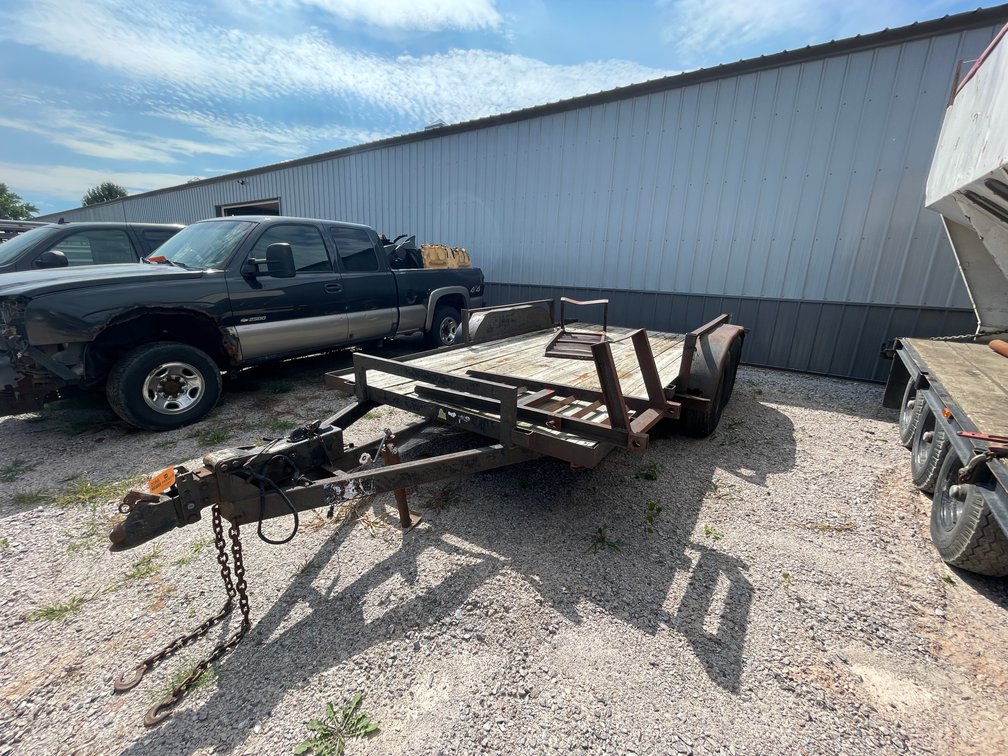 14' Tandem Axle Equipment Trailer (No Title)
