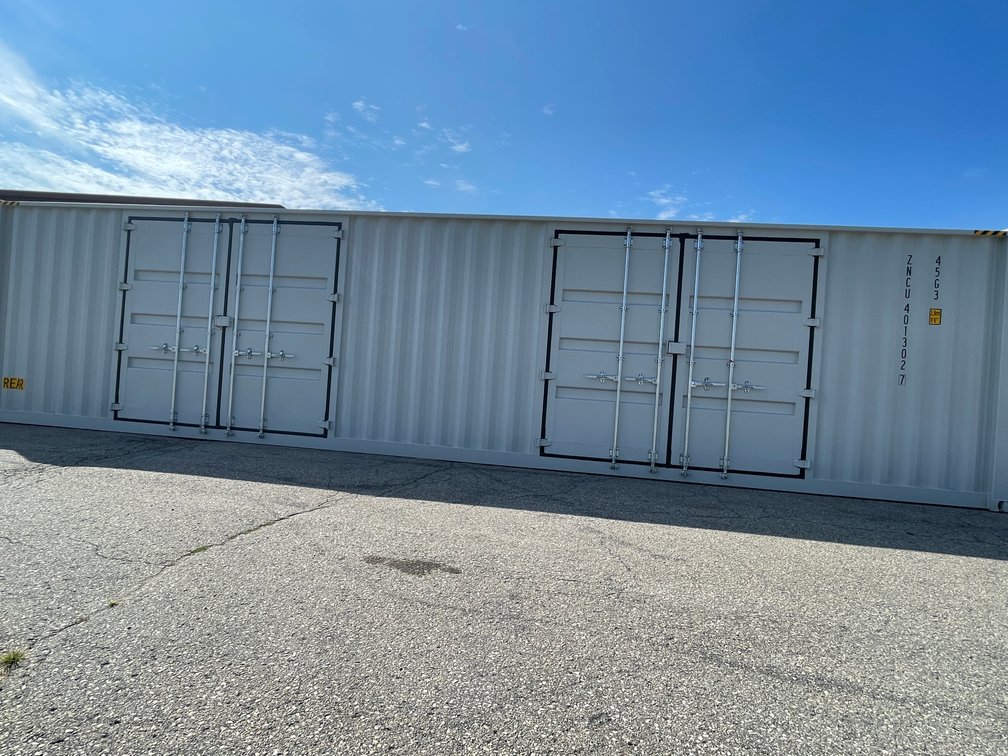 ZHW 40 Ft High Cube Multi-Door Shipping Container (OF)