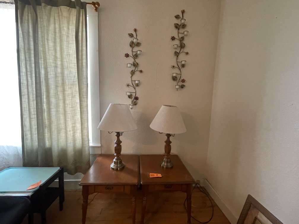 (2) End Tables and Lamps