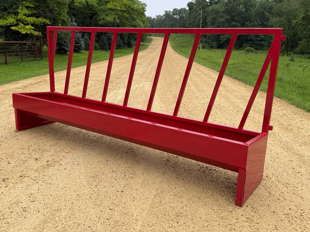 10' Heavy Duty One Sided Riverland Feed Bunk
