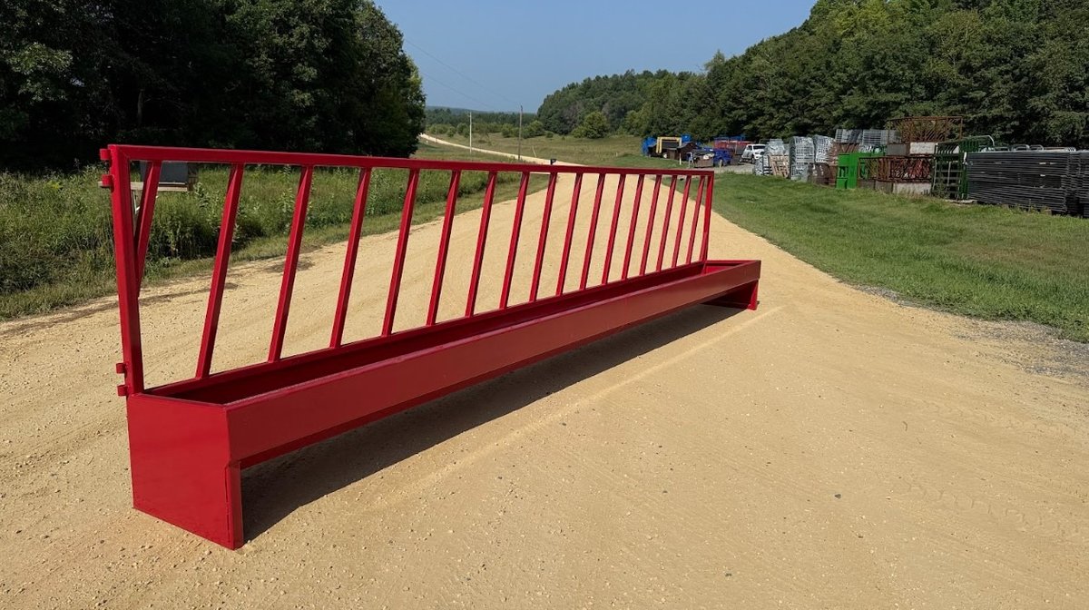 20' Heavy Duty One Sided Riverland Feed Bunk