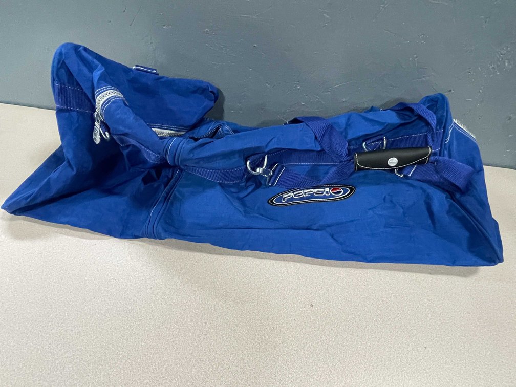 Rolling Duffel Bag (T4)
