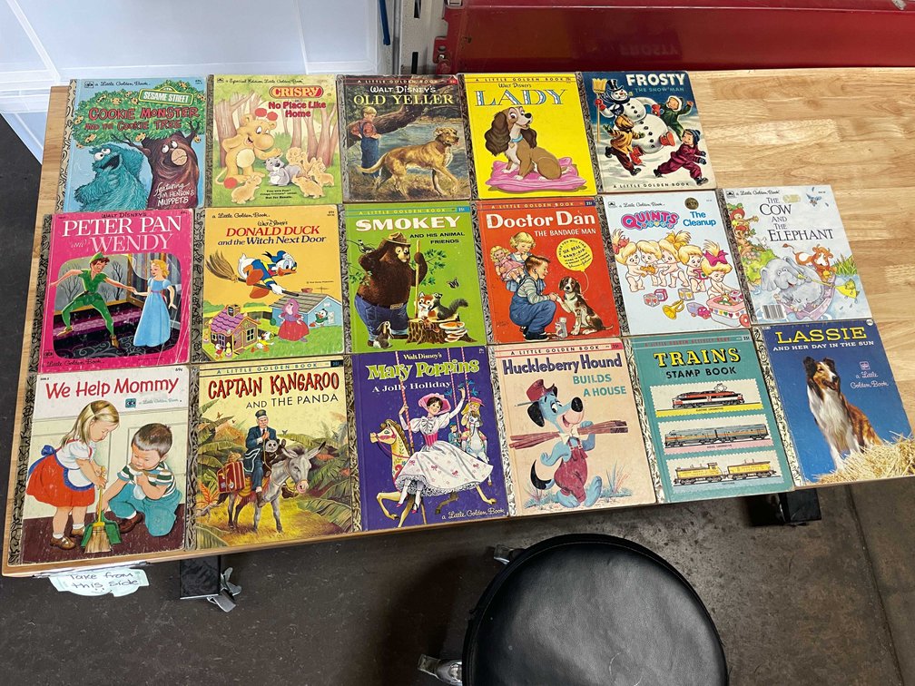 (17) Vintage Golden Books (T4)