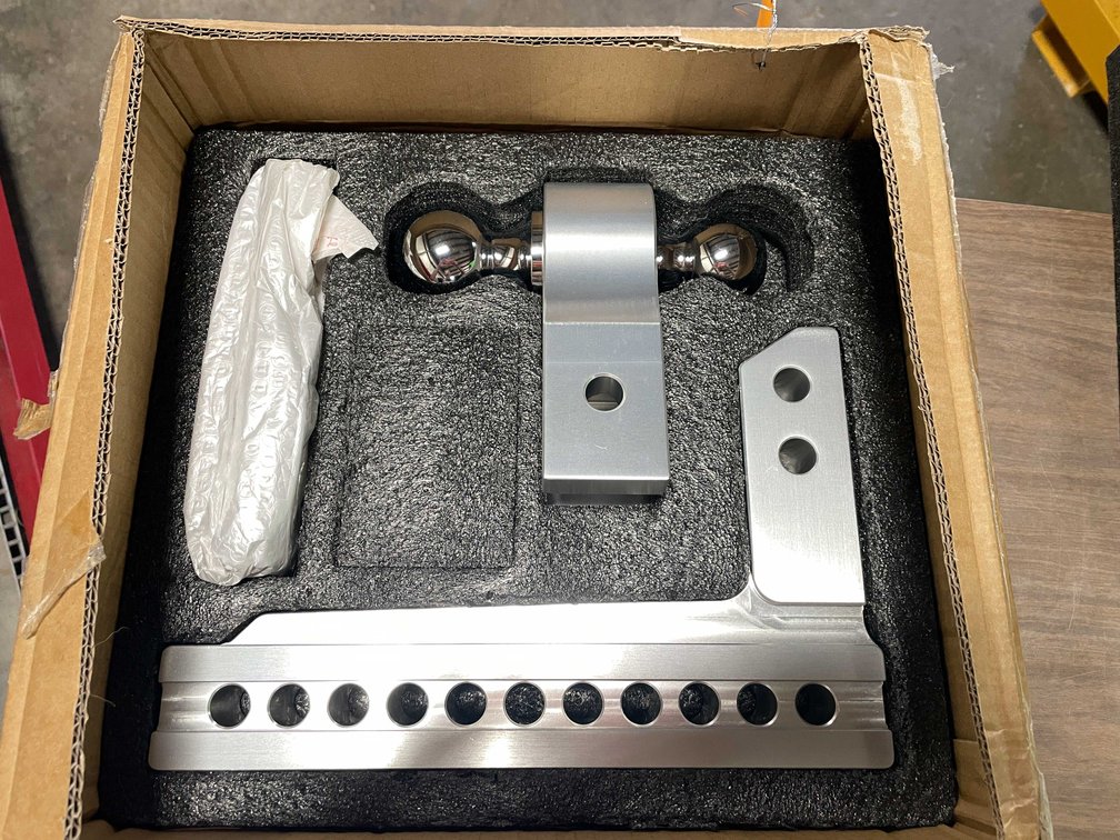 Heavy Duty Aluminum Trailer Hitch (CW)