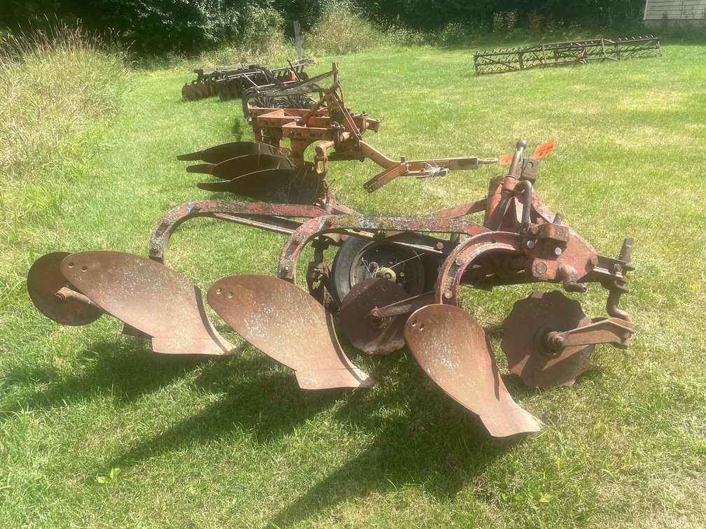 3 Bottom Moldboard Plow