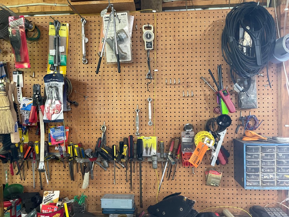 Contents of Wall
