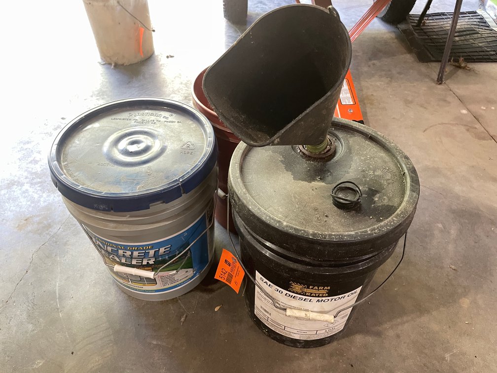 (3) 5-Gallon Buckets
