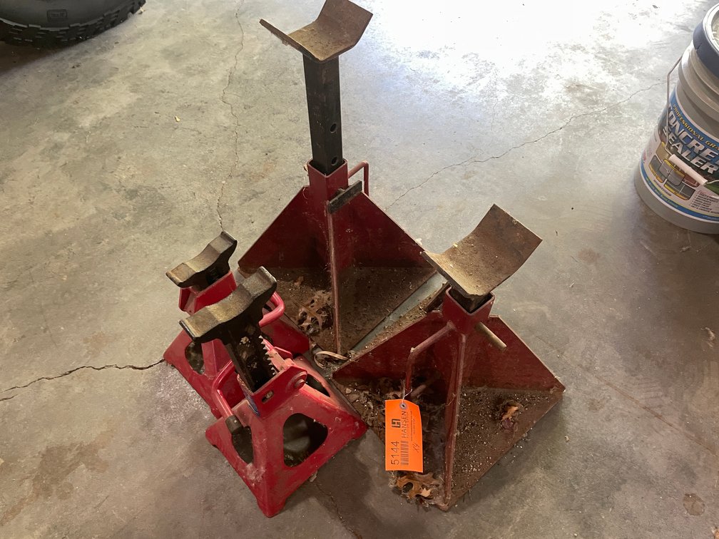 (4) Jack Stands