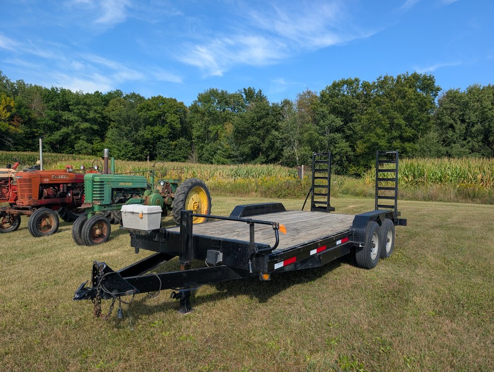 2015 Horse Creek 15 Ton Trailer (Has WI Title)