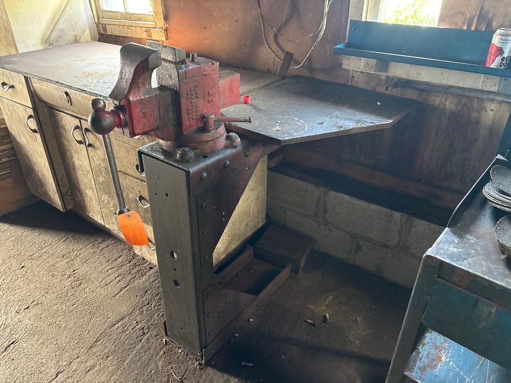Heavy Duty Bench Vice