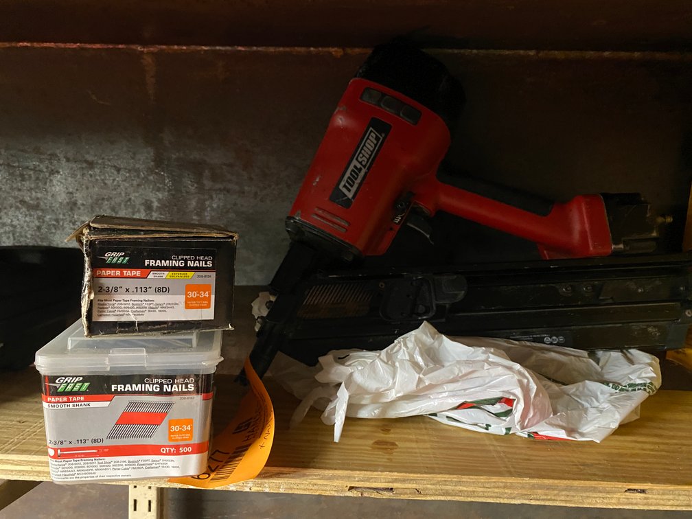 Tool Shop Pneumatic 44 Degree Clipped Head Framing Nailer