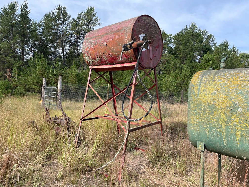 Fuel Tank on Stand