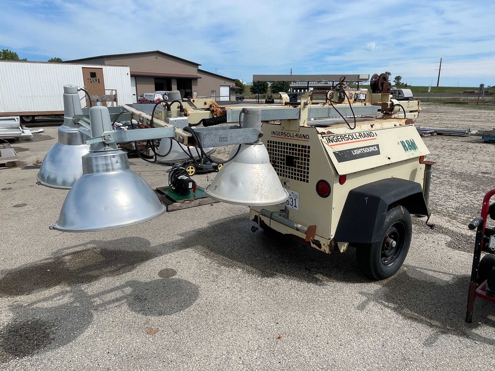 Ingersoll-Rand Portable Light Trailer