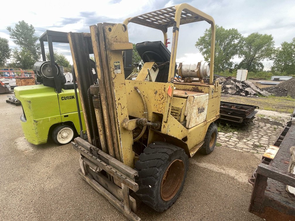 Yale Fork Lift