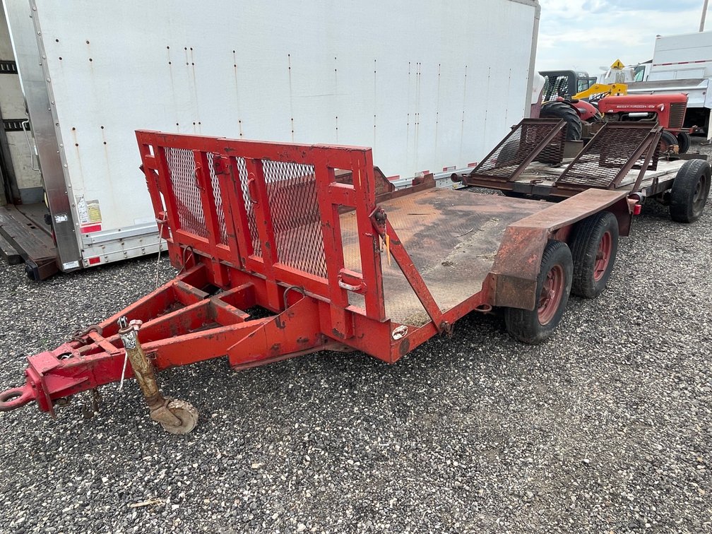 10' 8" Tandem Axle Utility Trailer (No Title)