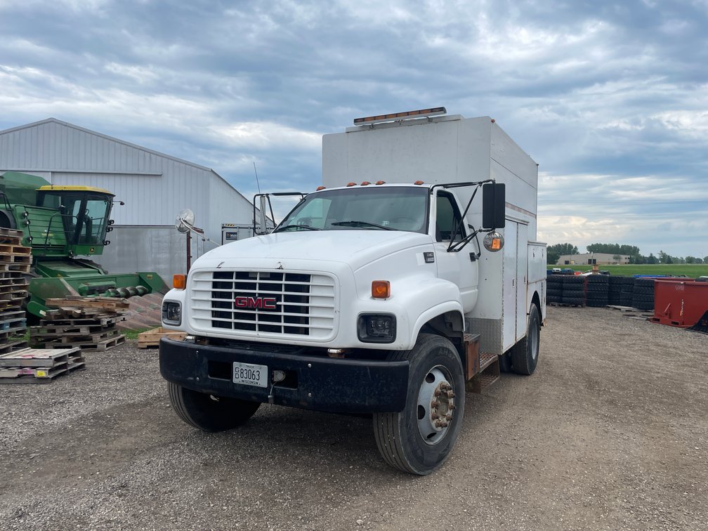 2000 GMC C6500 Utility Truck (Has WI Title)