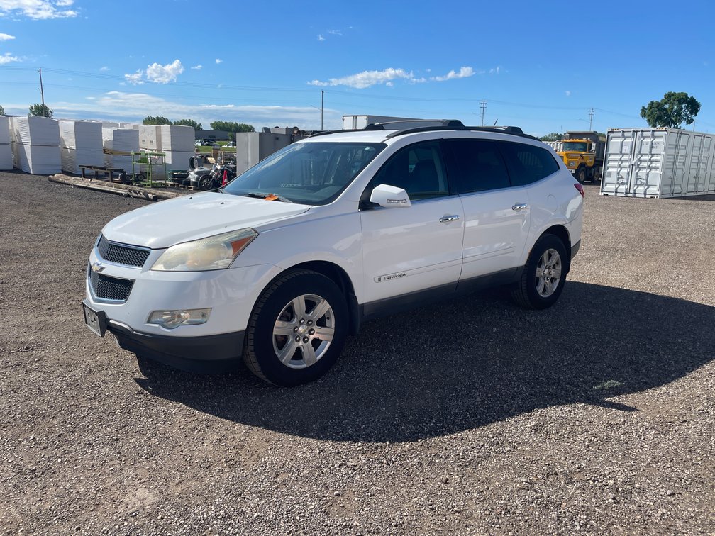 2009 Chevy Traverse LT SUV (Has WI Title)