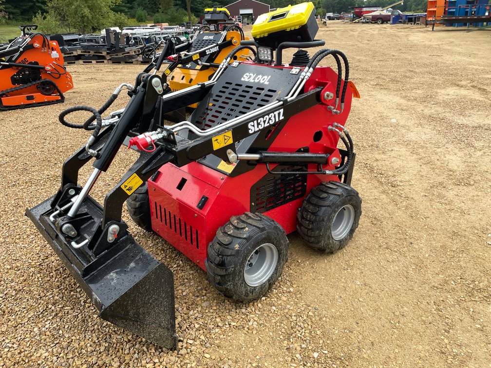 SDLOOL Skid Steer Loader
