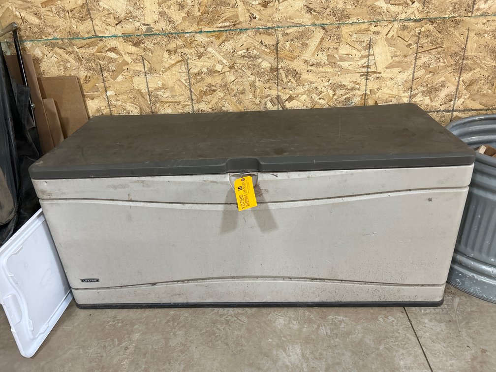 Lifetime Outdoor Storage Box with Scrap Wood