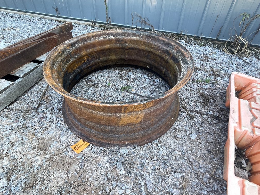 Tire Rim Fire Ring