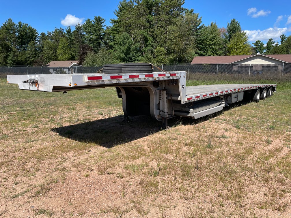 2020 Extreme Trailer 53' Step Deck (Has WI Title)