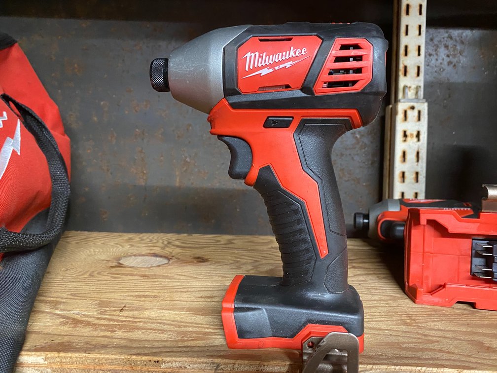 Milwaukee M18 1/4" Hex Impact Driver