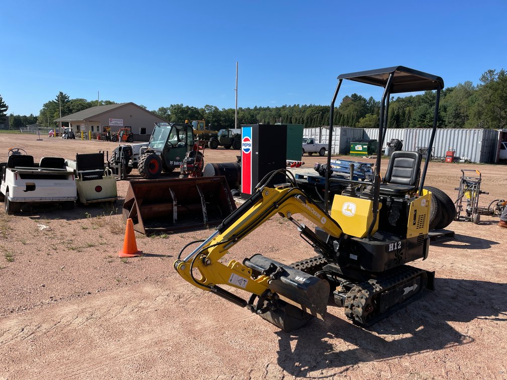AGT Mini Excavator