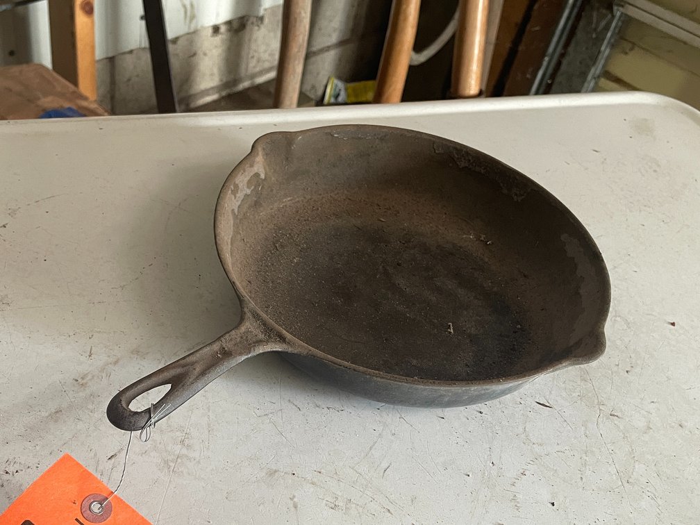 7 Cast Iron Fry Pan