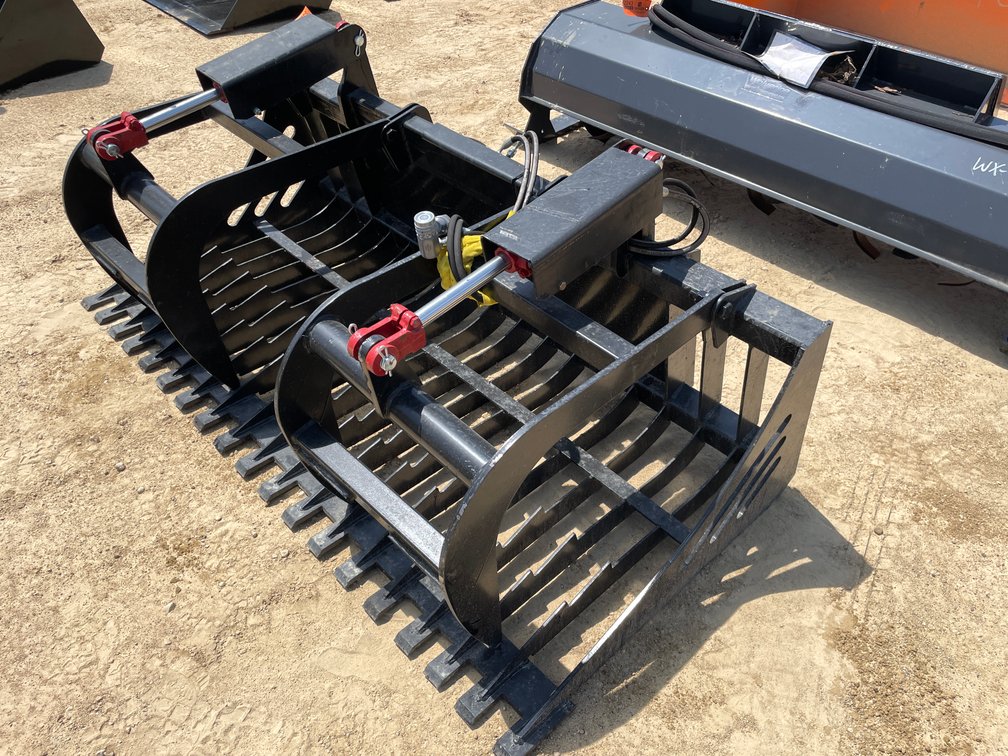 New WildKat Rock/Skeleton Grapple Skid Steer Attachment