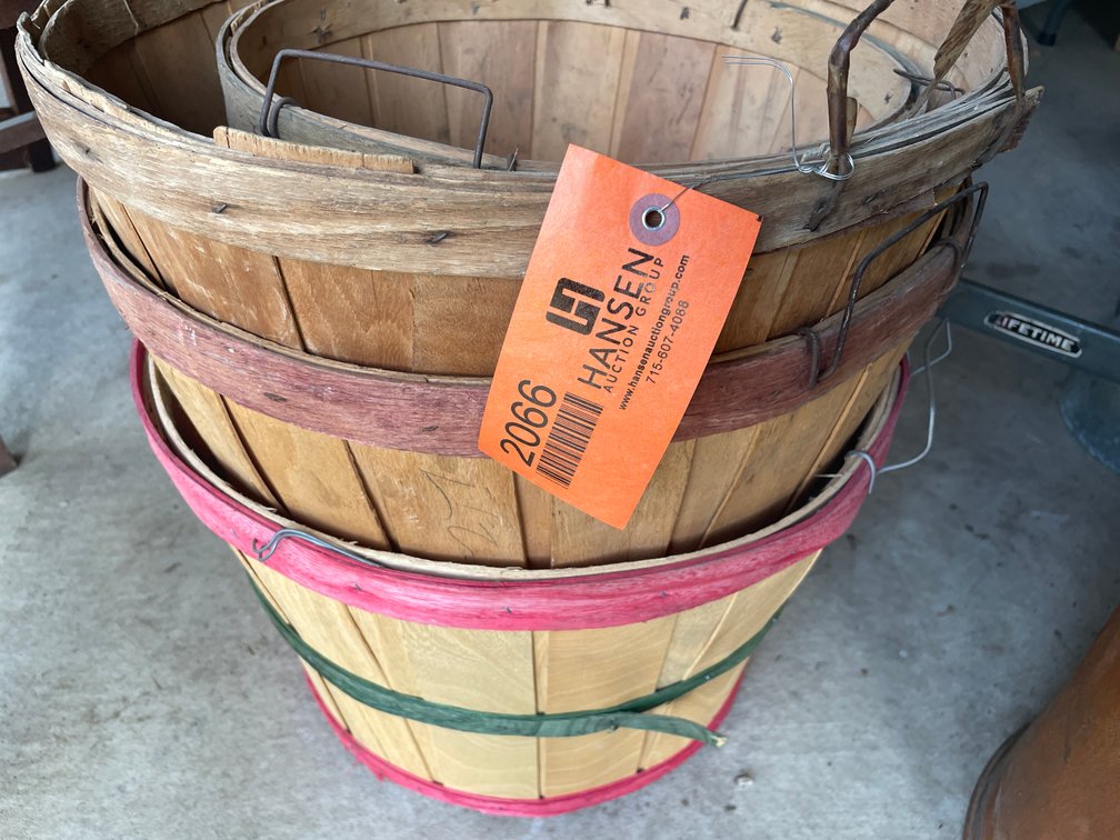 (4) Apple Baskets