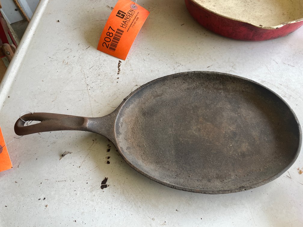 Wagner Sizzle & Serve Cast Iron Pan