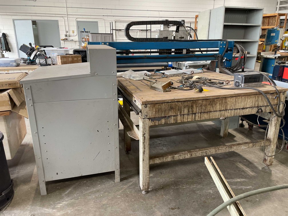Plasma Cutter with Router Head